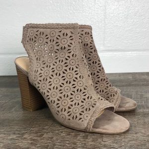 Lauren Conrad booties sz 8 open toe shoes